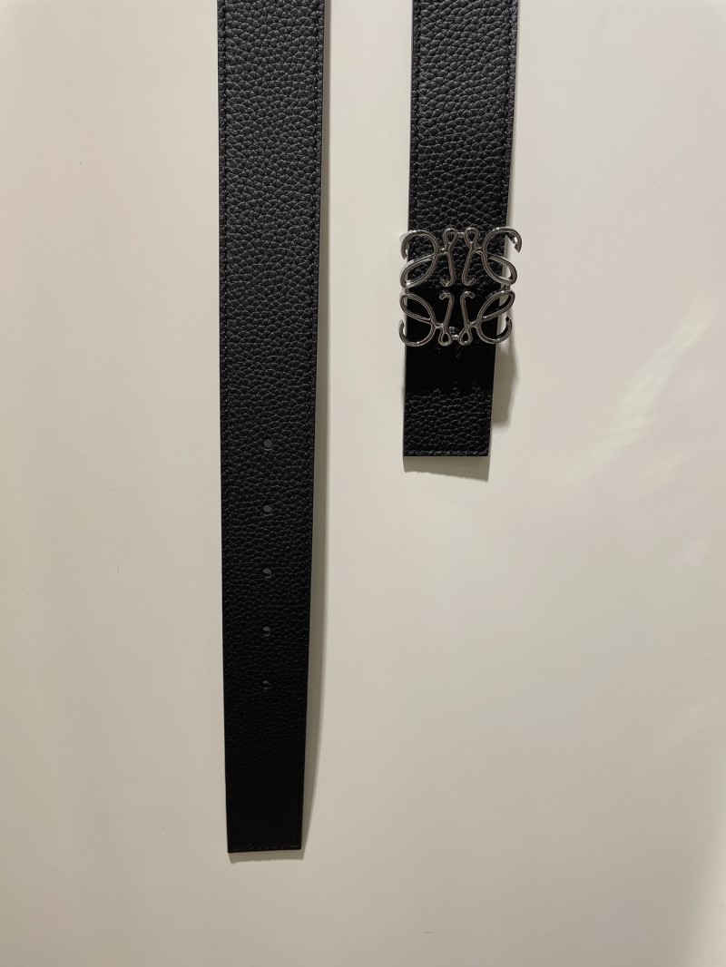 L0ew* belts